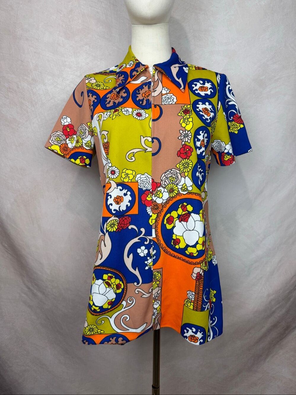Vintage 1970s Mini GoGo Dress Top Disco Size Small Geometric Psychedelic